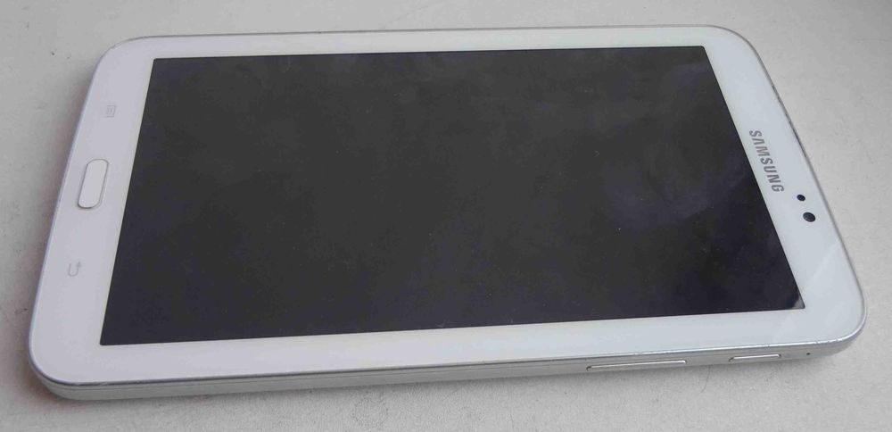 планшет Samsung Galaxy Tab 3 SM-T210