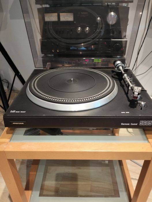 Gramofon ARISTONA 5685