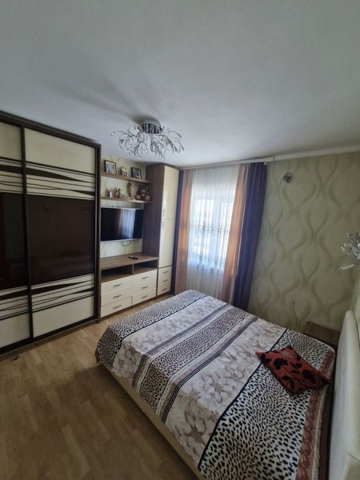 Здається 1 кімнатна квартира на Хмельницькому шосе 16000+