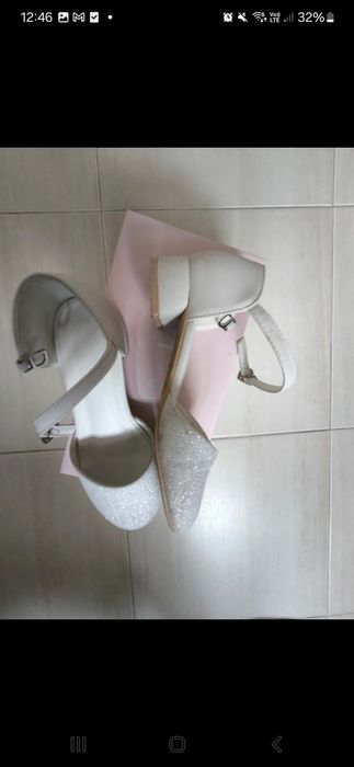 Buty półbuty czółenka białe komunijne 33