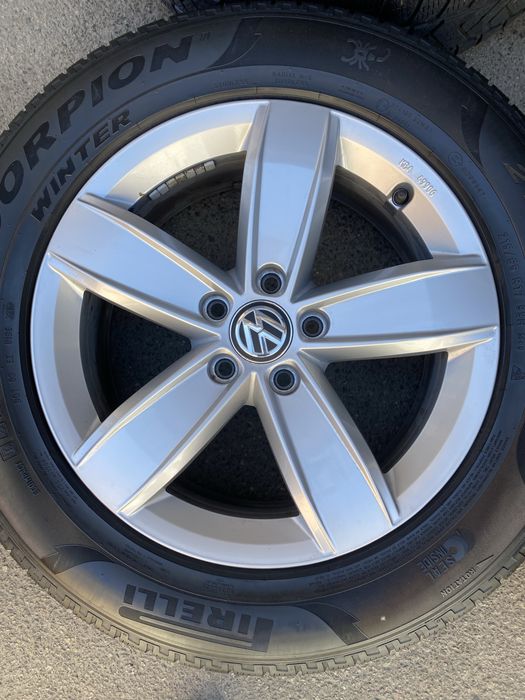 Volkswagen Passat, Golf, R17 5/112 диски.