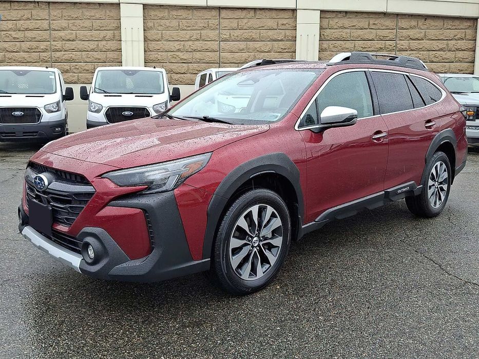 Subaru Outback      2023