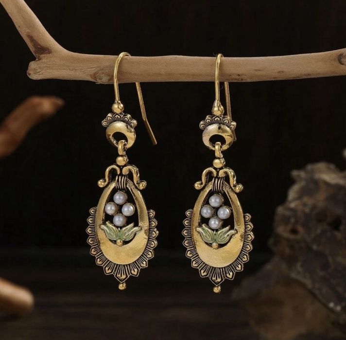 Brincos Vintage Delicados