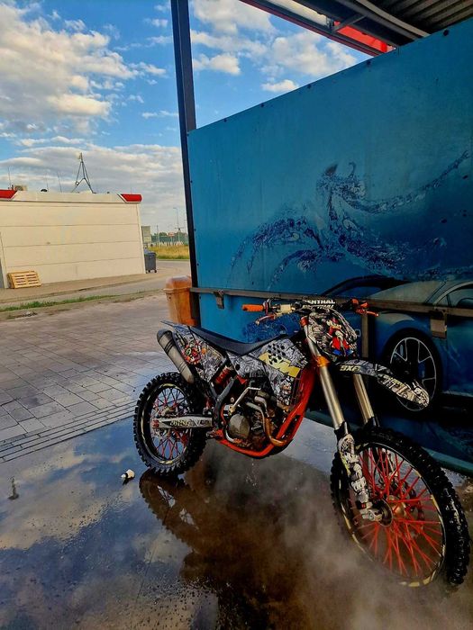 KTM