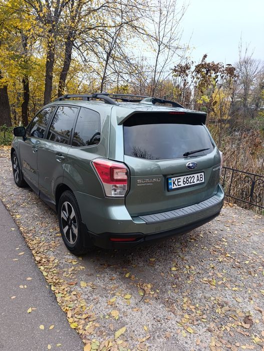 Субару Форестер 2018