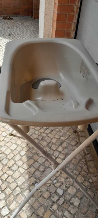Banheira Jané para bebé com suporte