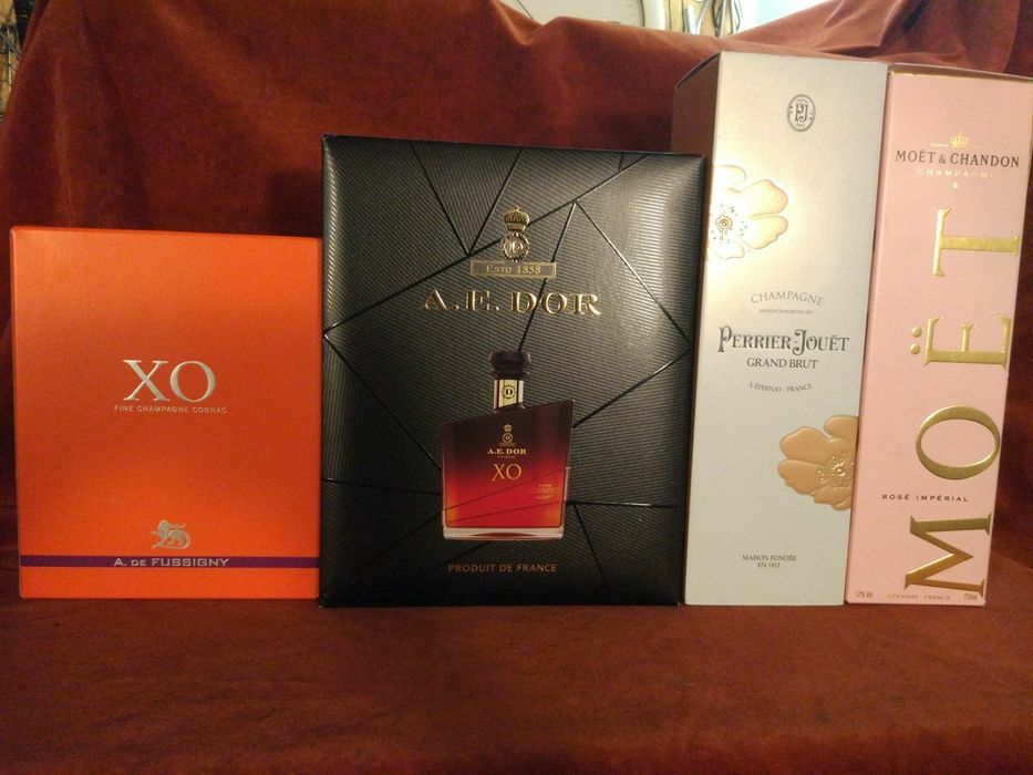 Тубусы, коробочки для виски,шампанского,текила,коньяк.