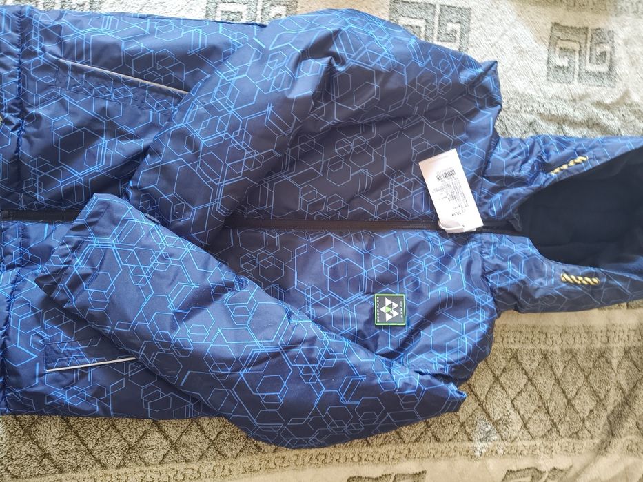 Куртка пізня осінь, зима. Зріст 170