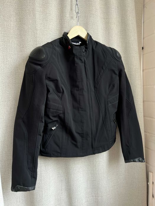 Ducati Dainese мото куртка оригінал захист спини руки