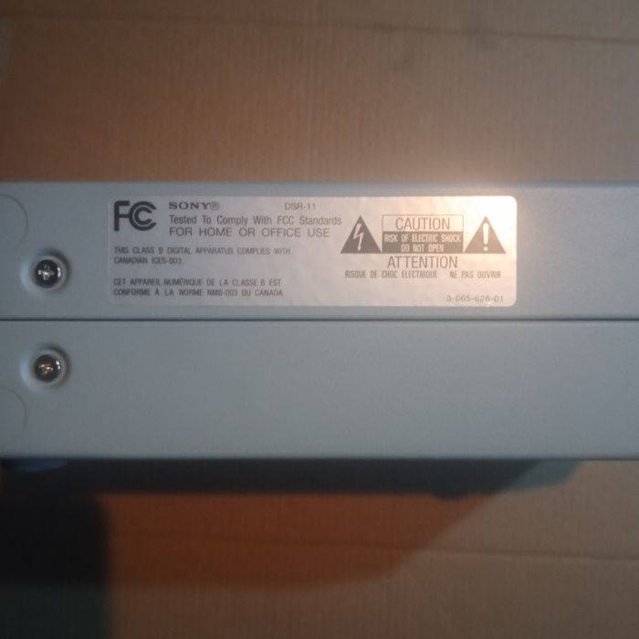 Цифровой видеомагнитофон Sony