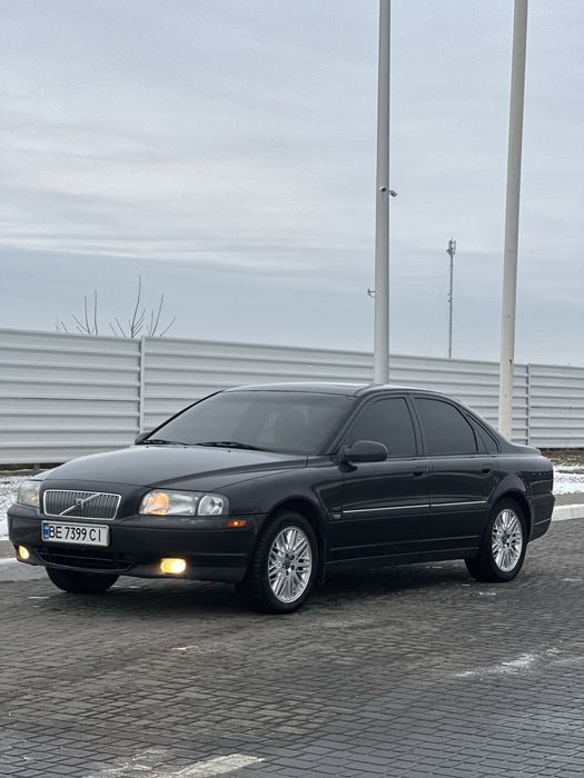Продам личный авто Volvo S80