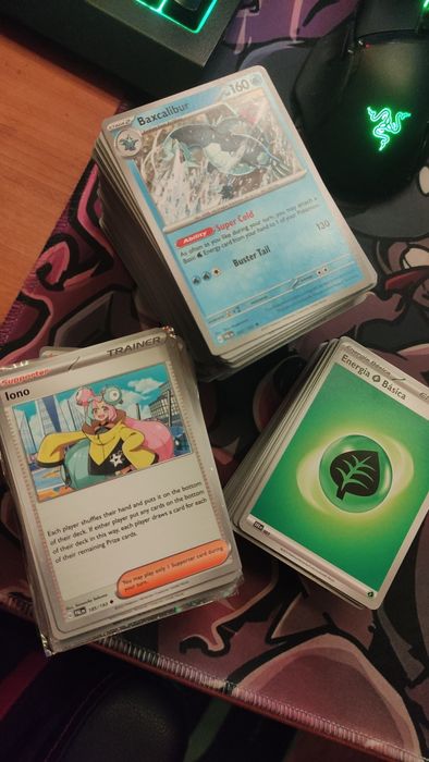400÷ cartas originais de Pokémon
