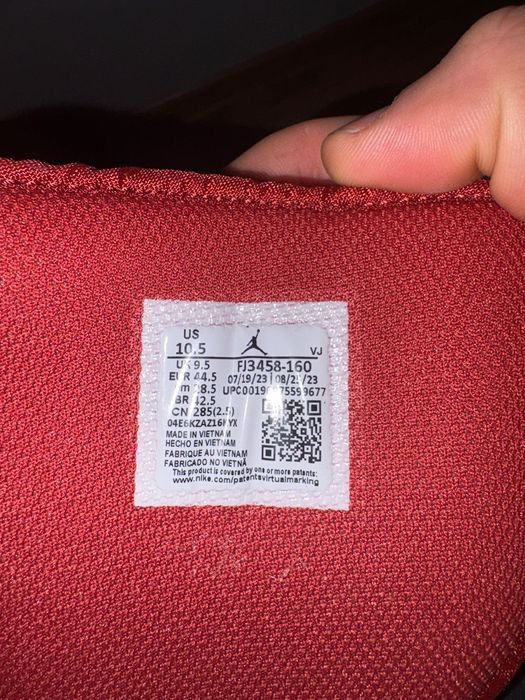 Buty Air Jordan 1 MID SE