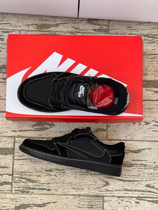 Мужские кроссовки Nike Air Jordan 1 Low OG x Travis Scott Blаck