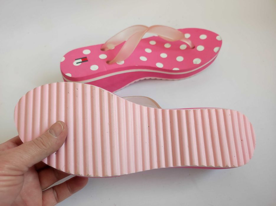 - Tommy Hilfiger - Klapki, japonki r. 40