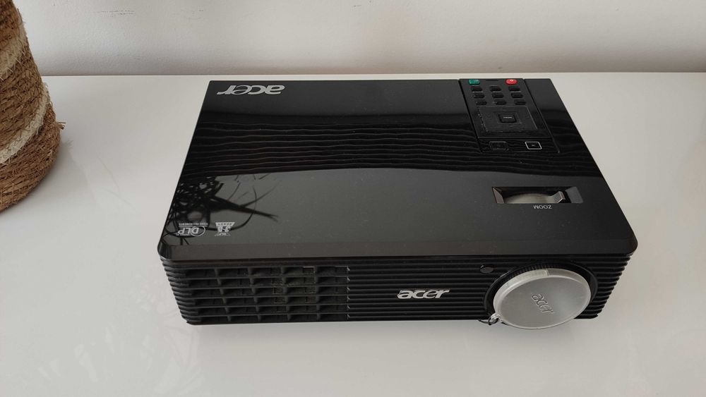 Projetor VideoProjetor Acer X110 DLP