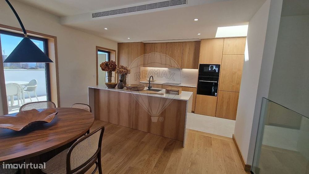 Apartamento T1 para venda — Paranhos, Porto