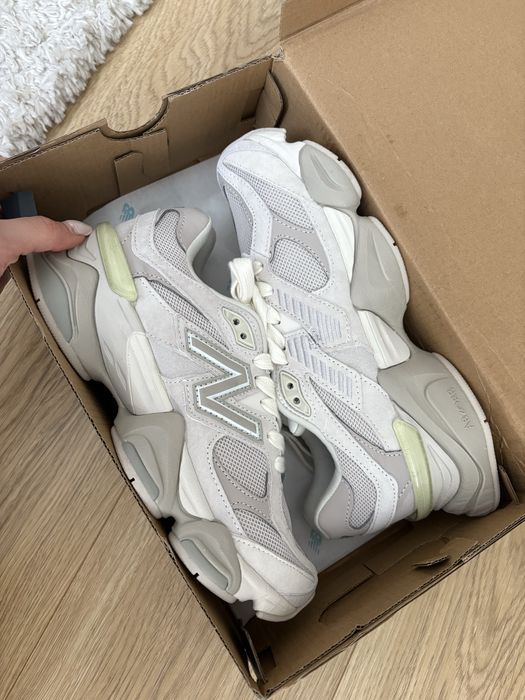 New balance 9060