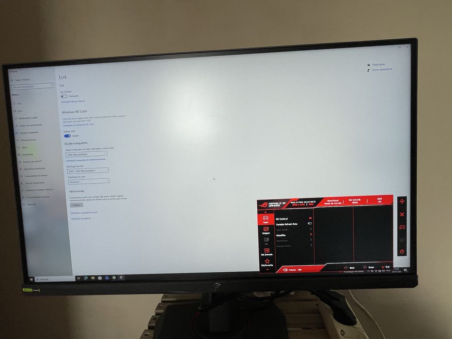 Monitor Asus Rog Strix 27