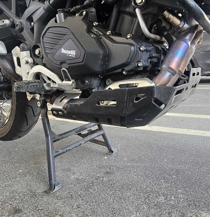 Benelli TRK 502x