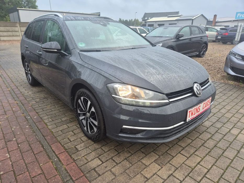 Volkswagen Golf IQ.Drive * Automat * Panorama * Benzyna * Asystent * ZAMIANA