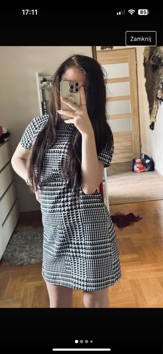 Sukienka w kratę kratkę czarno biała XS/S