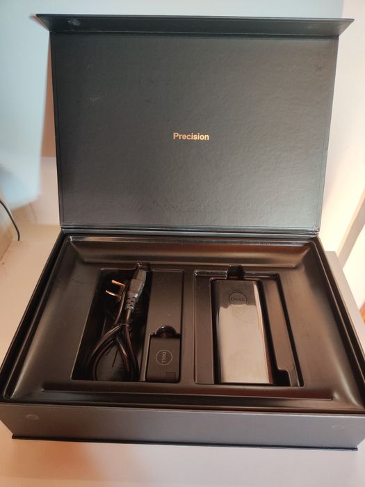 Portátil Dell Precision 5550 | i7 | 24GB | 4K | NVIDIA Quadro