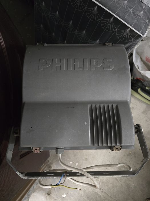 Lampa naświetlacz projektor PHILIPS Tempo3 RVP351 400W