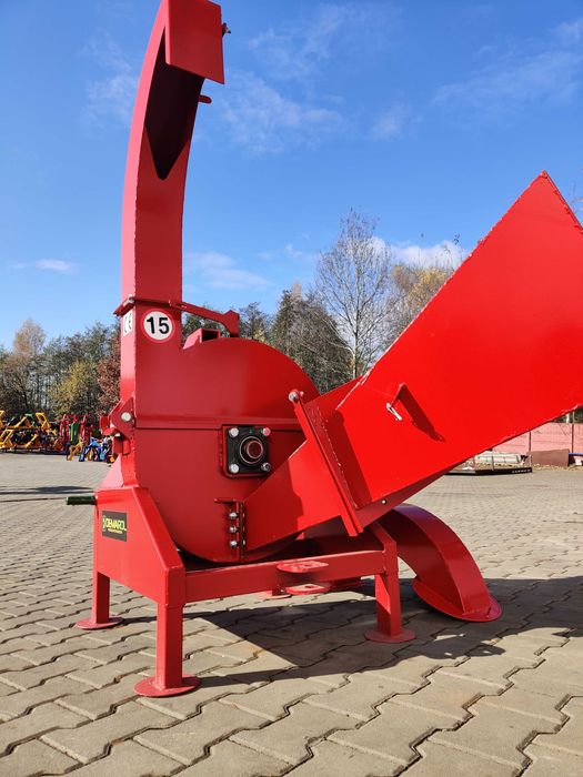 Rębak do gałęzi do sadu