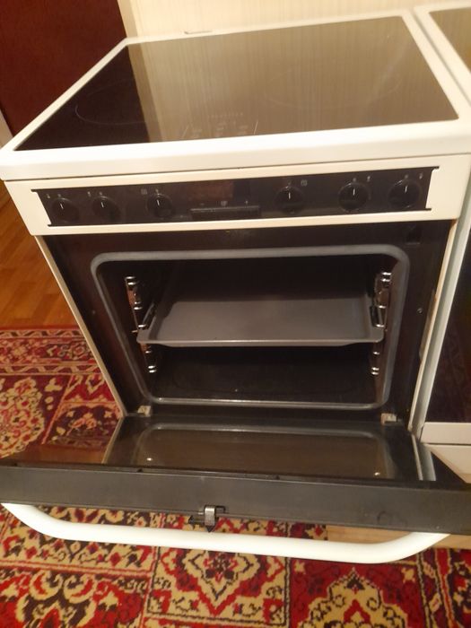 Плита індукційна  VOS electrolux