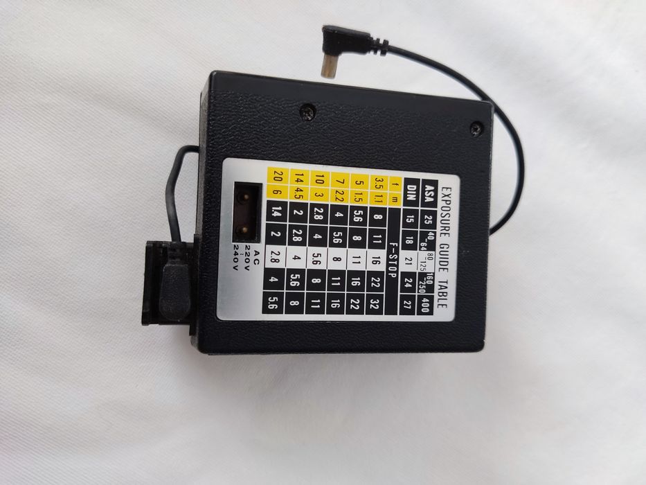 Flash câmara fotográfica Toshiba 404