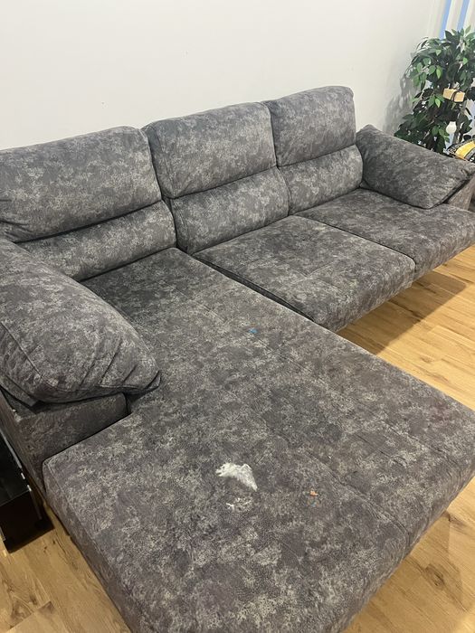 Sofa com chaiseloungue
