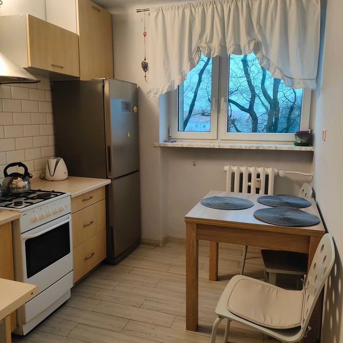 Sprzedam 3-pokojowe mieszkanie w Łowiczu, 58,6 m2 Os. Broniewskiego