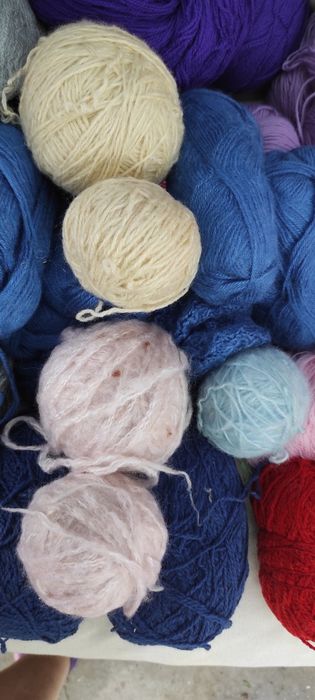 Нити для вязания новые