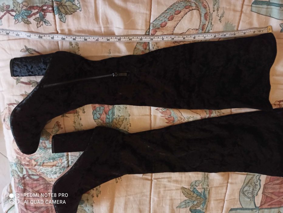 Botas novos com etiqueta