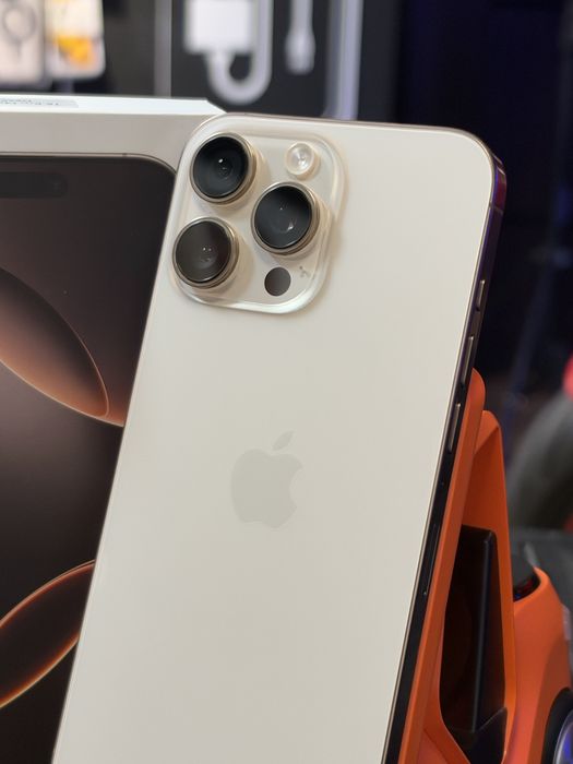 iPhone 16 Pro Max 256 GB