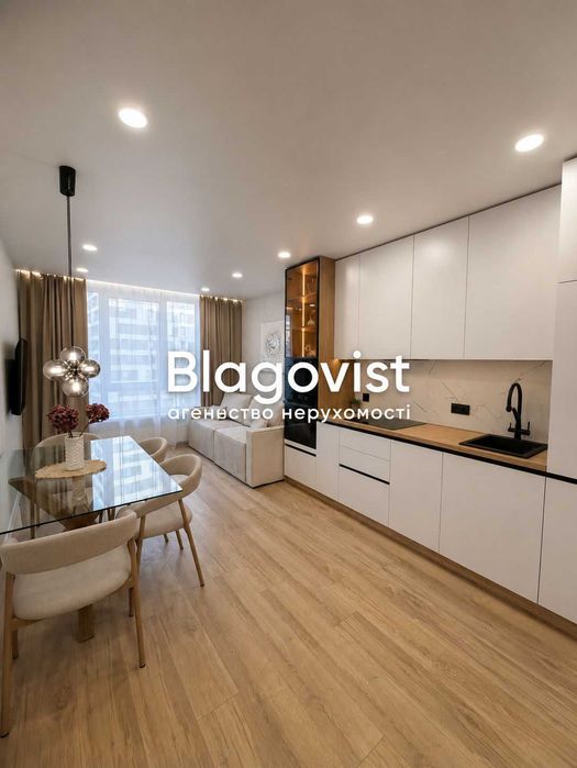 Продаж нової 1-кімнатної квартири в ЖК Варшавський 3,  ТРЦ Ретровіль