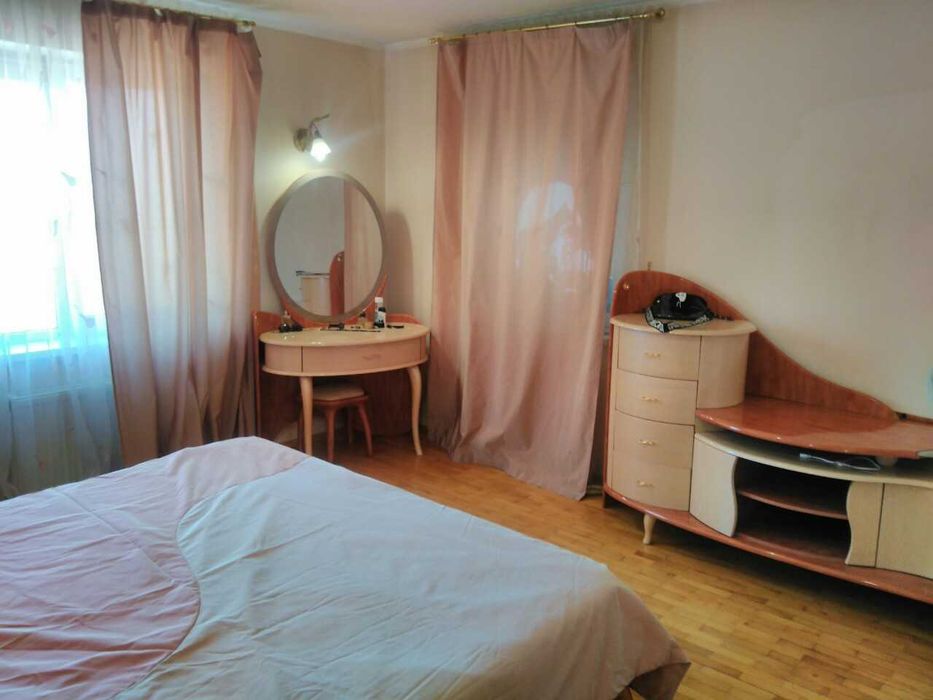 Продам будинок на 10 сотках