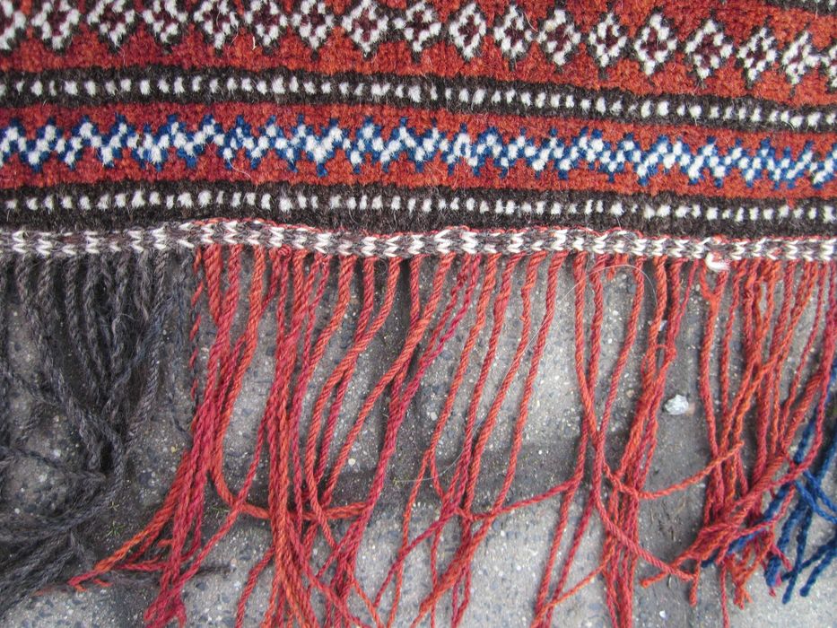 dywanik wełniany ręcznie tkany