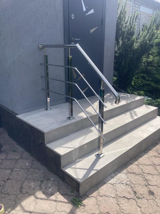 Поручни,перила, ограждения для пандуса из нержавейки в Кропивницком