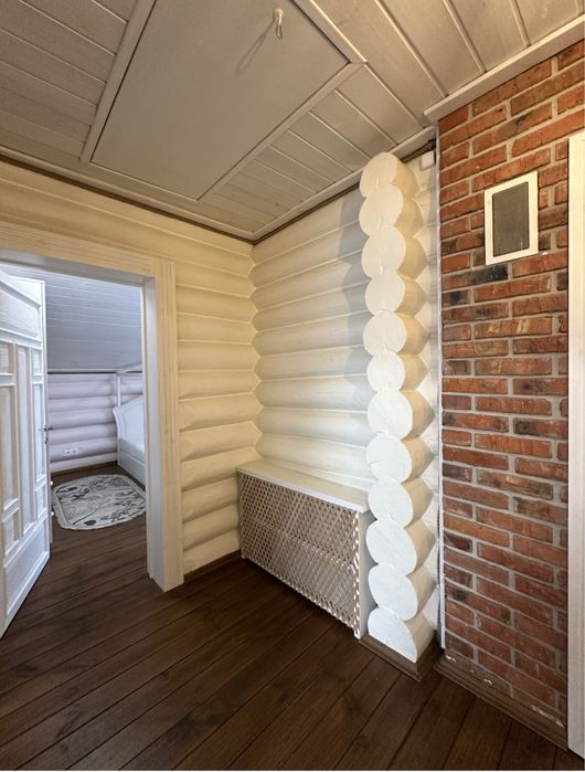 Просторий будинок у Тарасівці: зруб, 4 спальні, 7,5 соток!