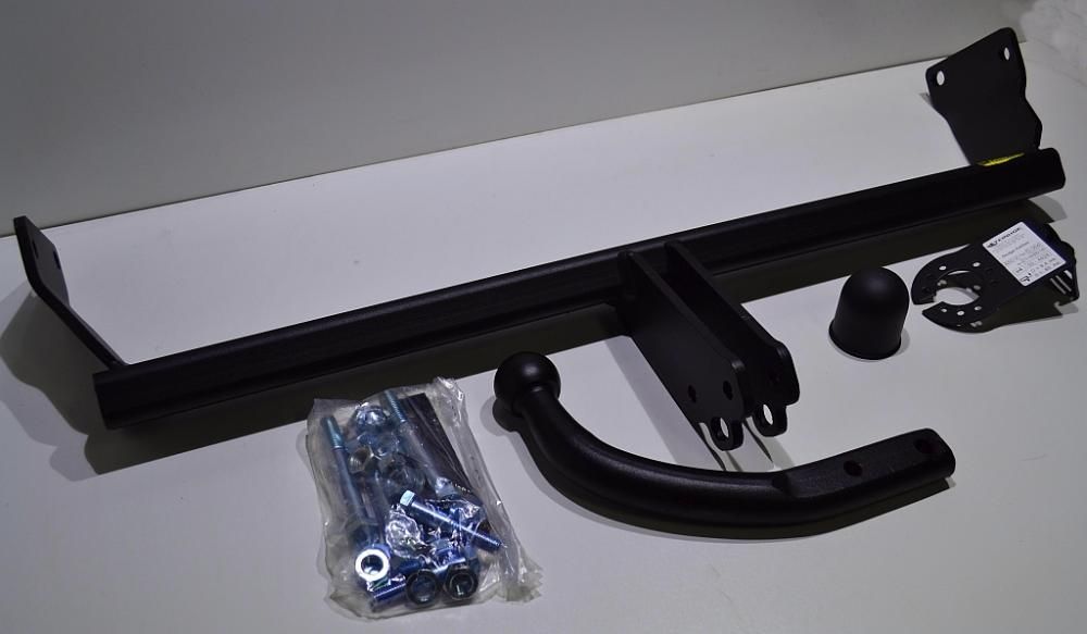 HAK HOLOWNICZY + Moduł 7P do Dodge Caliber od 2006 do 2012