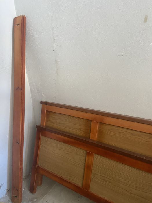 Cama articulada como nova com colchão