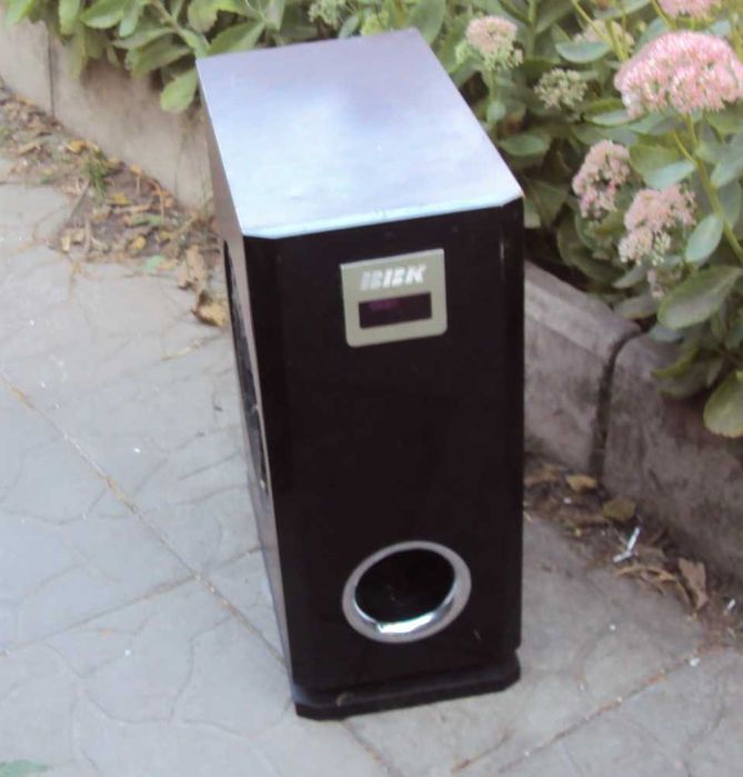 корпус сабвуфера\домашний кинотеатр sven