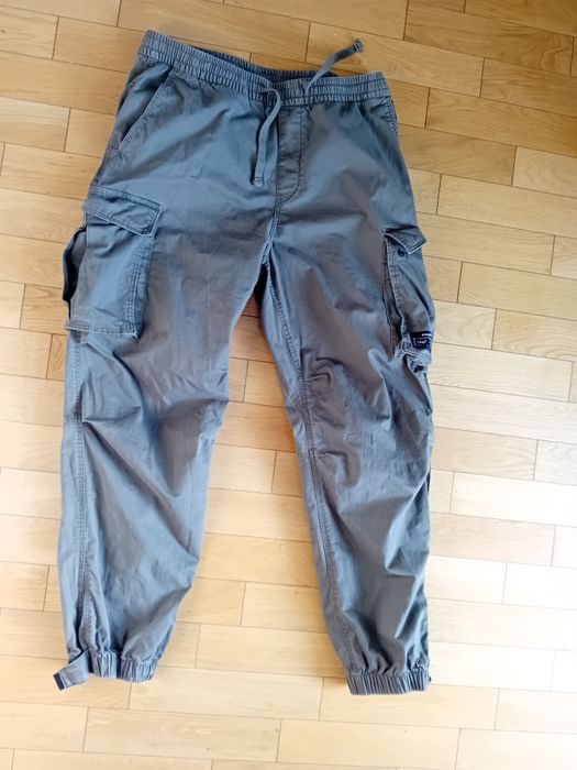 Spodnie męskie bojówki roz. L