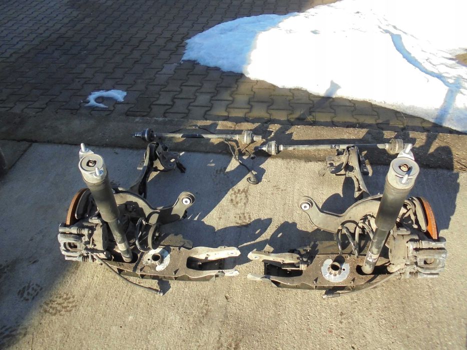 Бампер передний с разборки шрота Mercedes CLA C118 W118 кузовщина б/у