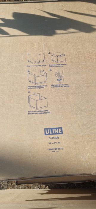 Vendo caixas uline