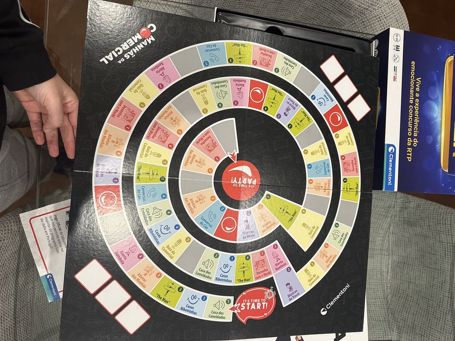 Jogo tabuleiro “manhas comercial”