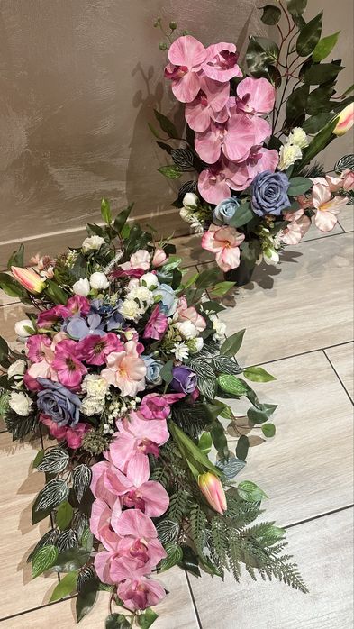 Wiazanka nagrobna,kompozycja z bukietem