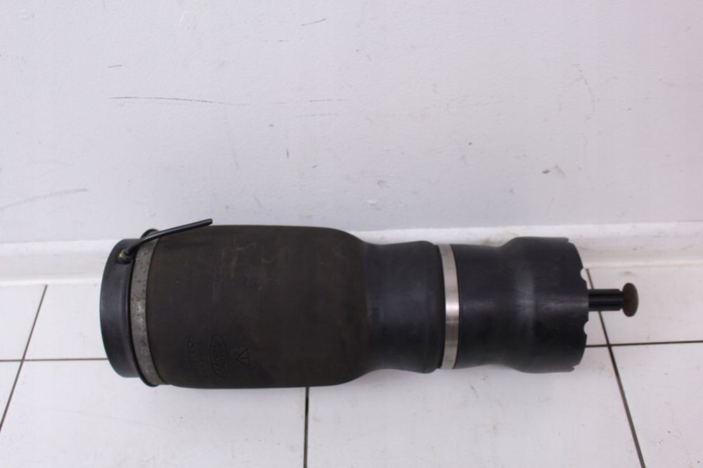 RANGE ROVER III L322 PODUSZKA MIECH TYŁ RKB000151